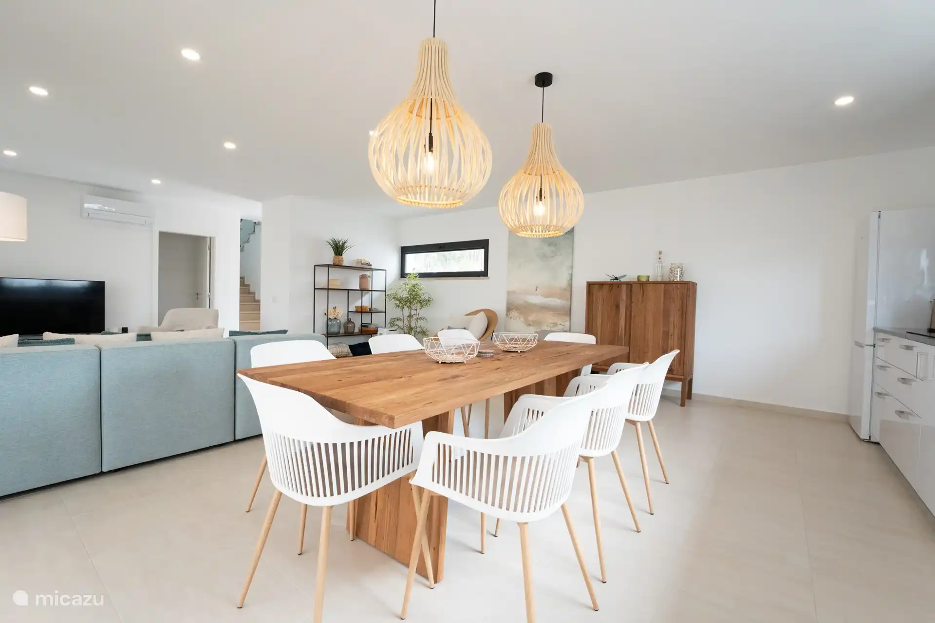 Wohnzimmer und Küche