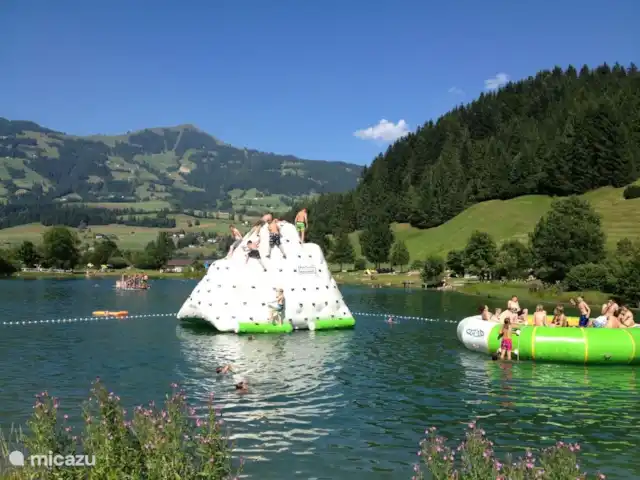 Sonnenalp Markbachjoch XL en Austria, Tirol, Niederau - apartamento Hermosa agua natural para nadar en Salvenaland.