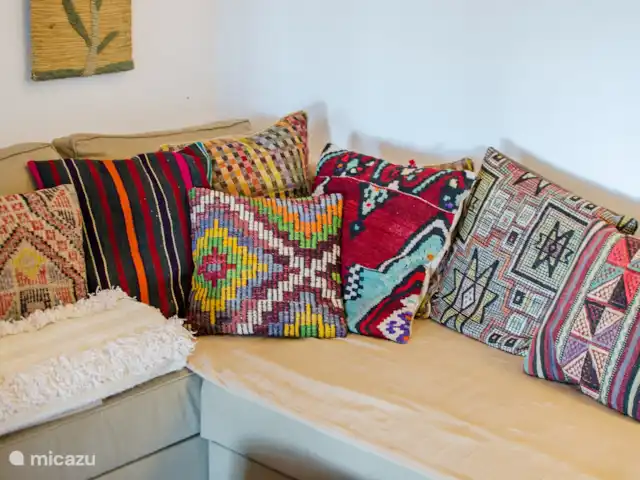 Location de Vacances Espagne, Andalousie, Cómpeta, finca - Los dos Algarrobos Banque de détail