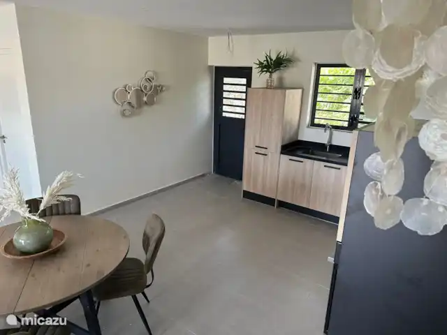Appartement Curaçao avec grand balcon | Curaçao, Curaçao-Centre, Willemstad - appartement Armoire de machine à laver