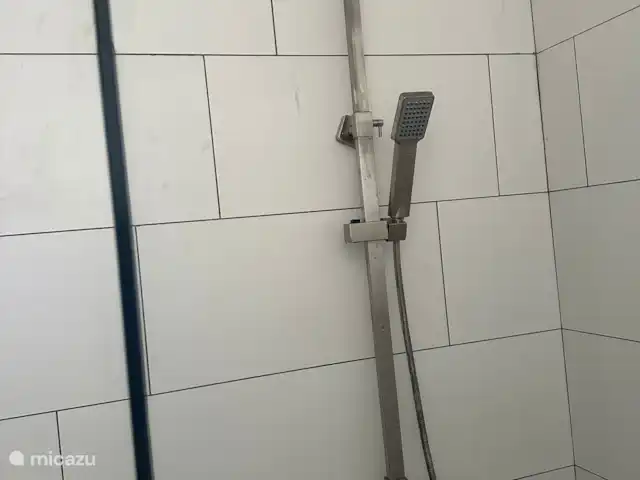 Appartement Curaçao avec grand balcon | Curaçao, Curaçao-Centre, Willemstad - appartement Douche