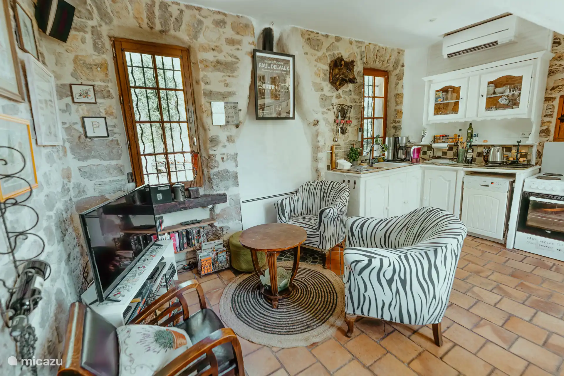 Sejour et cuisine ouverte