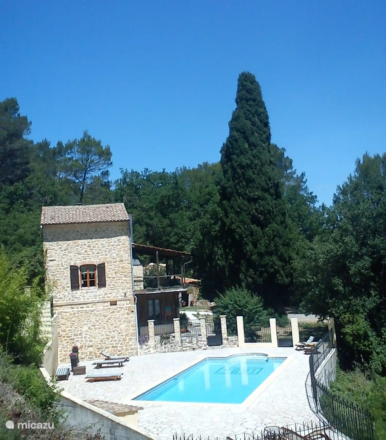 casa vacacional en Sur de Francia, Francia – Antigua casa de trenes