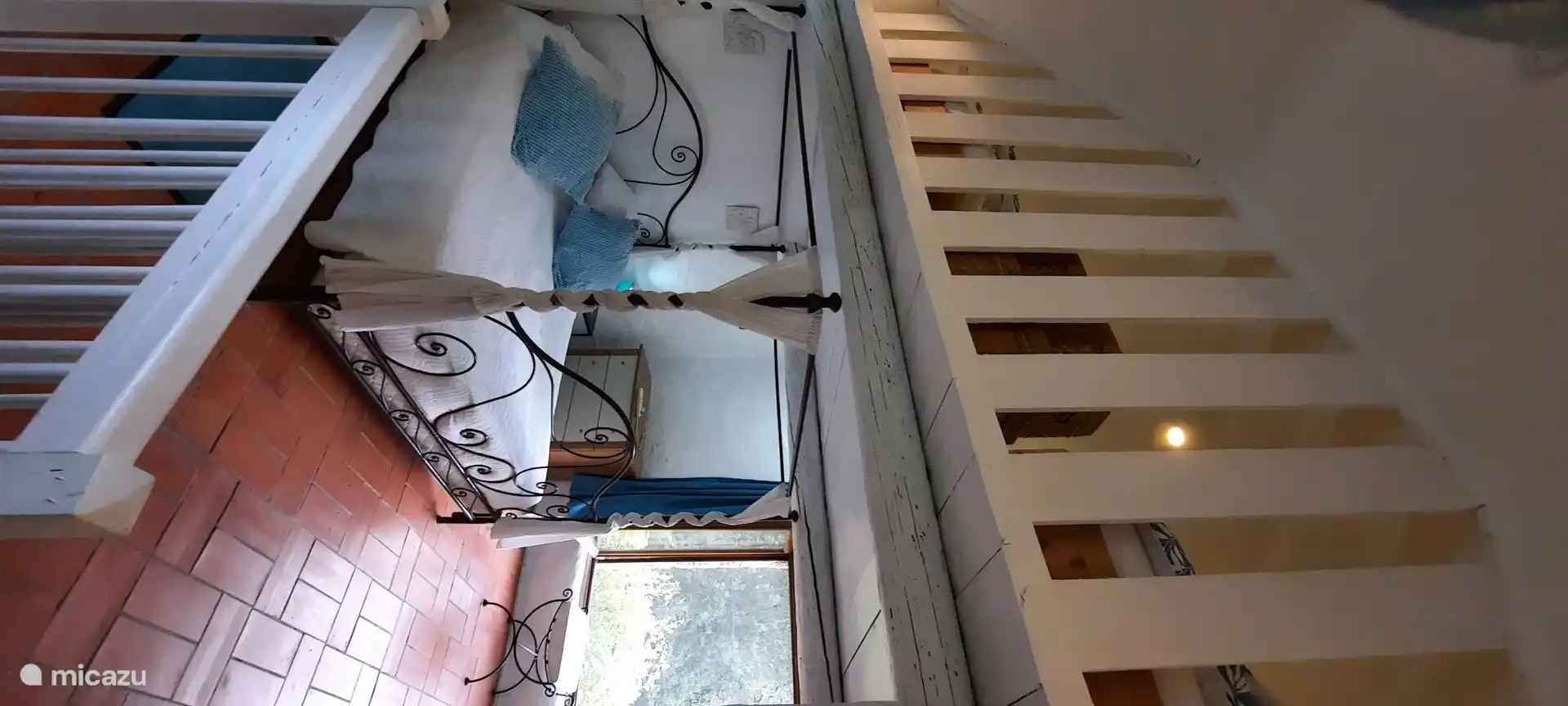 Mezaninne habitación 1 de arriba