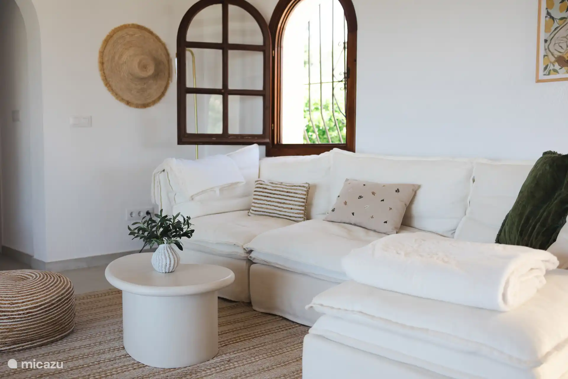 Étage supérieur du salon, style Ibiza