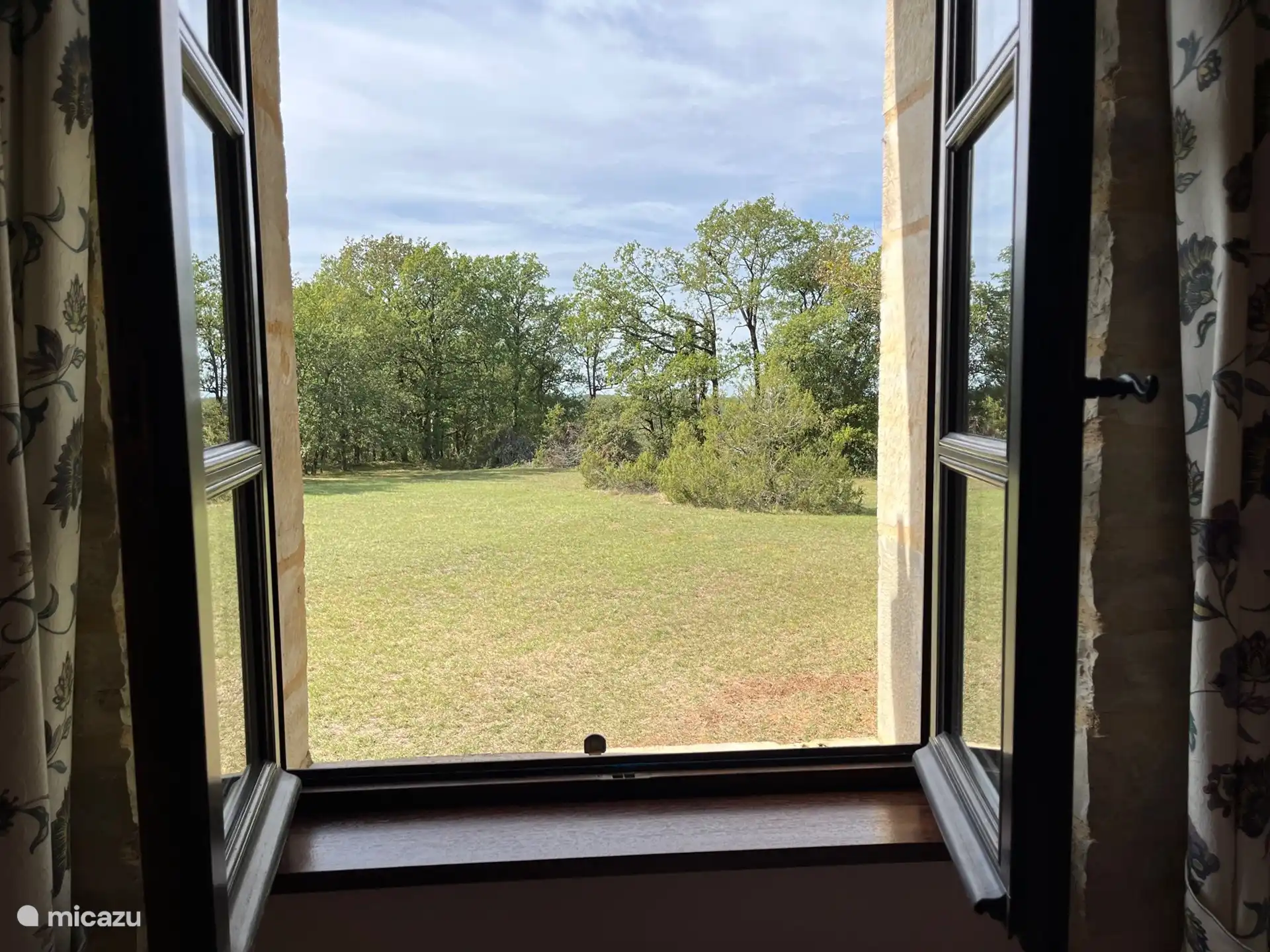 Uitzicht vanuit slaapkamer eerste verdieping