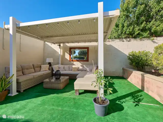 Villa de luxe totalement privée de 5 chambres | Espagne, Costa Blanca, Alicante - villa Pod de détente avec éclairage d’ambiance la nuit
