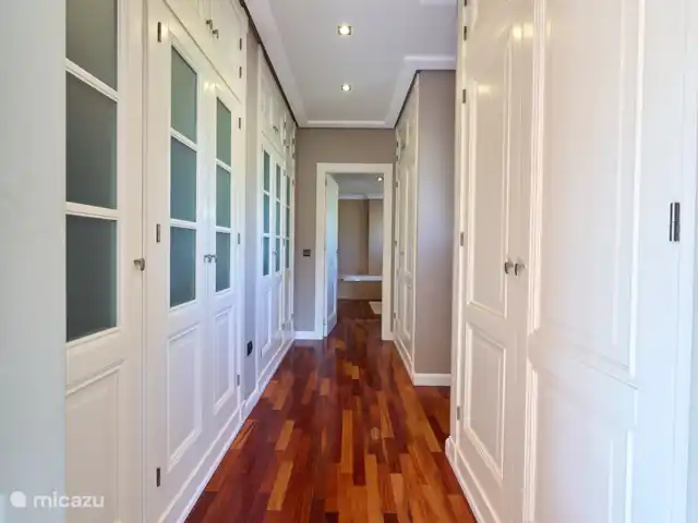 Villa de luxe totalement privée de 5 chambres | Espagne, Costa Blanca, Alicante - villa Dressing de la suite parentale