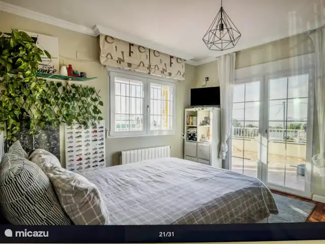 Villa de luxe totalement privée de 5 chambres | Espagne, Costa Blanca, Alicante - villa Grande chambre King Size avec terrasse privée Chambre 2