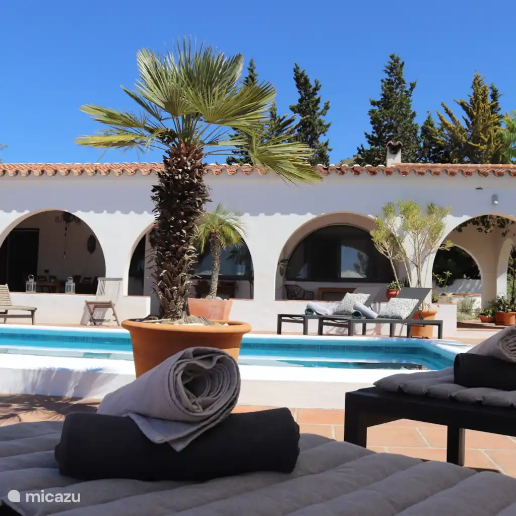Cortijo Algarrobo, foto 2