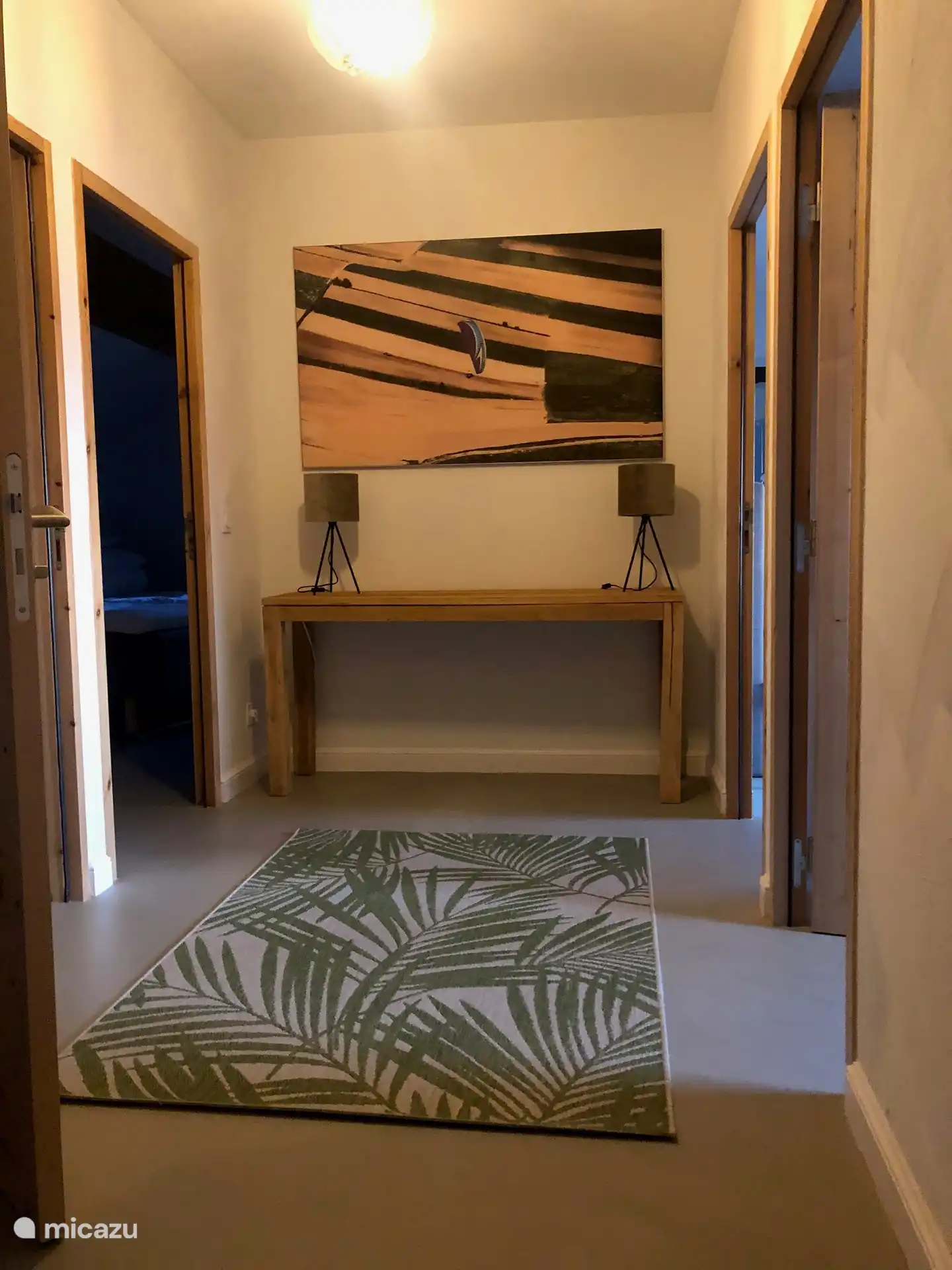 Cuarto de baño con ducha y WC