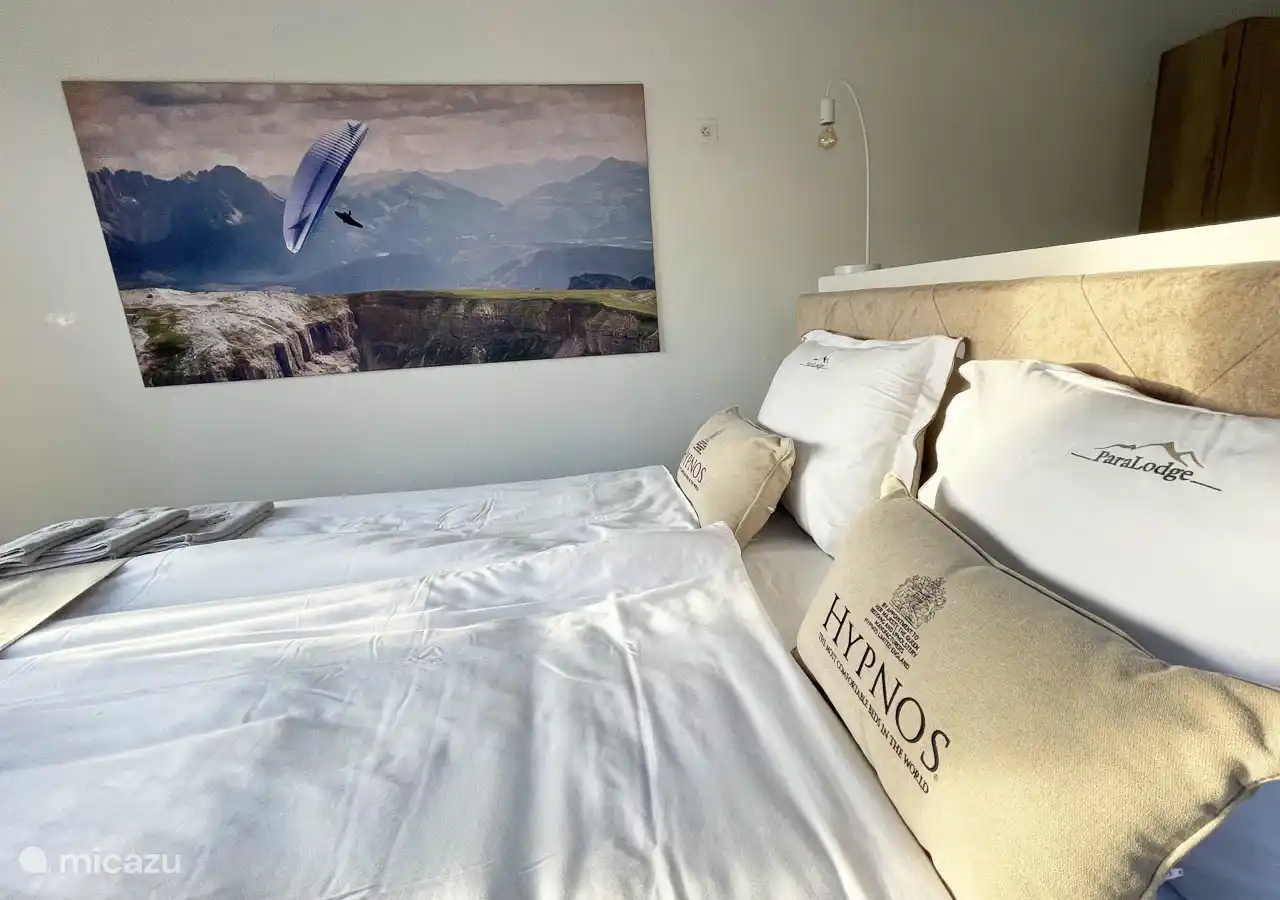 Cómoda cama de muelle para 2 personas