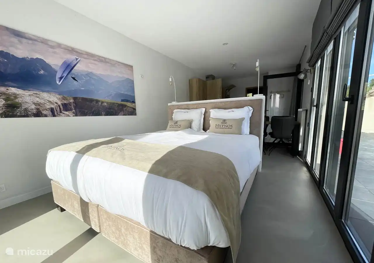 Cómoda cama de muelle para 2 personas