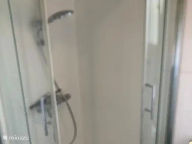 chalet huren in Nederland, Flevoland, Biddinghuizen – Chalet veluwemeer kids met thermostaatkraan