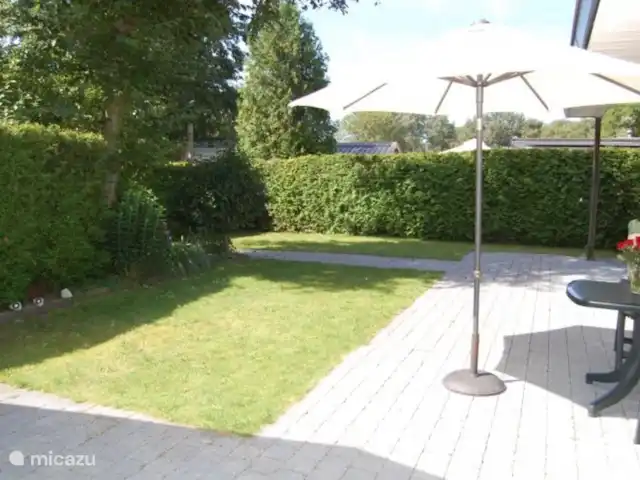 chalet huren in Nederland, Flevoland, Biddinghuizen – Chalet veluwemeer kids veel privacy en zon