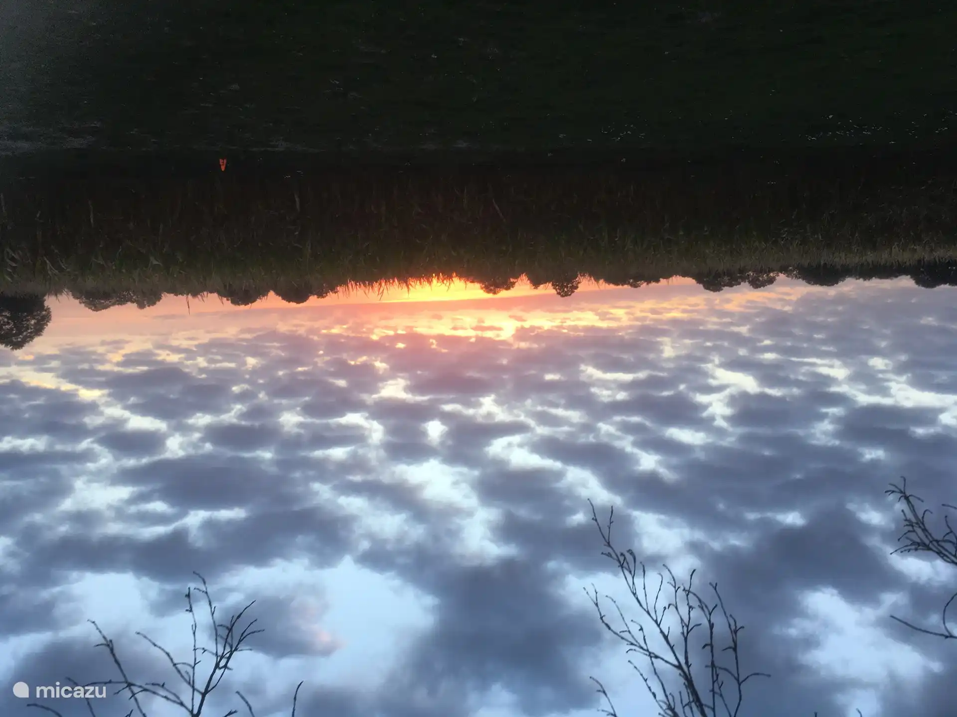 Einer der vielen schönen Himmel, die Sie hier sehen können.