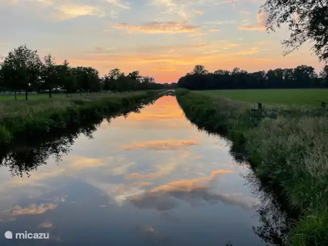 casa vacacional en Países Bajos, Güeldres, Aalten – Casa de vacaciones Het Poggenschot El Boven Slinge, de color casi antinatural