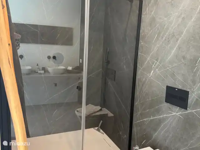 Villa Milano Moraira prive zwembad huren in Spanje, Costa Blanca, Moraira - villa de douche in de badkamer van de master bedroom