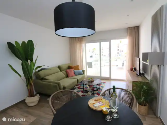Residencial Bali luxe appartement huren in Spanje, Costa Blanca, Punta Prima - appartement Woonkamer + eetruimte