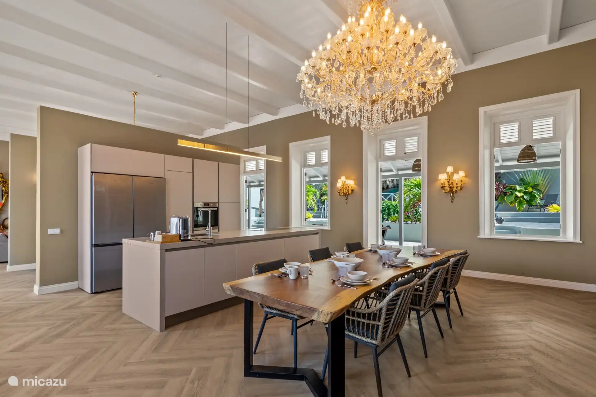 Landhaus Kranshi, Zentrum Willemstad in Curaçao, Curacao-Mitte, Willemstad - Landhaus / Schloss