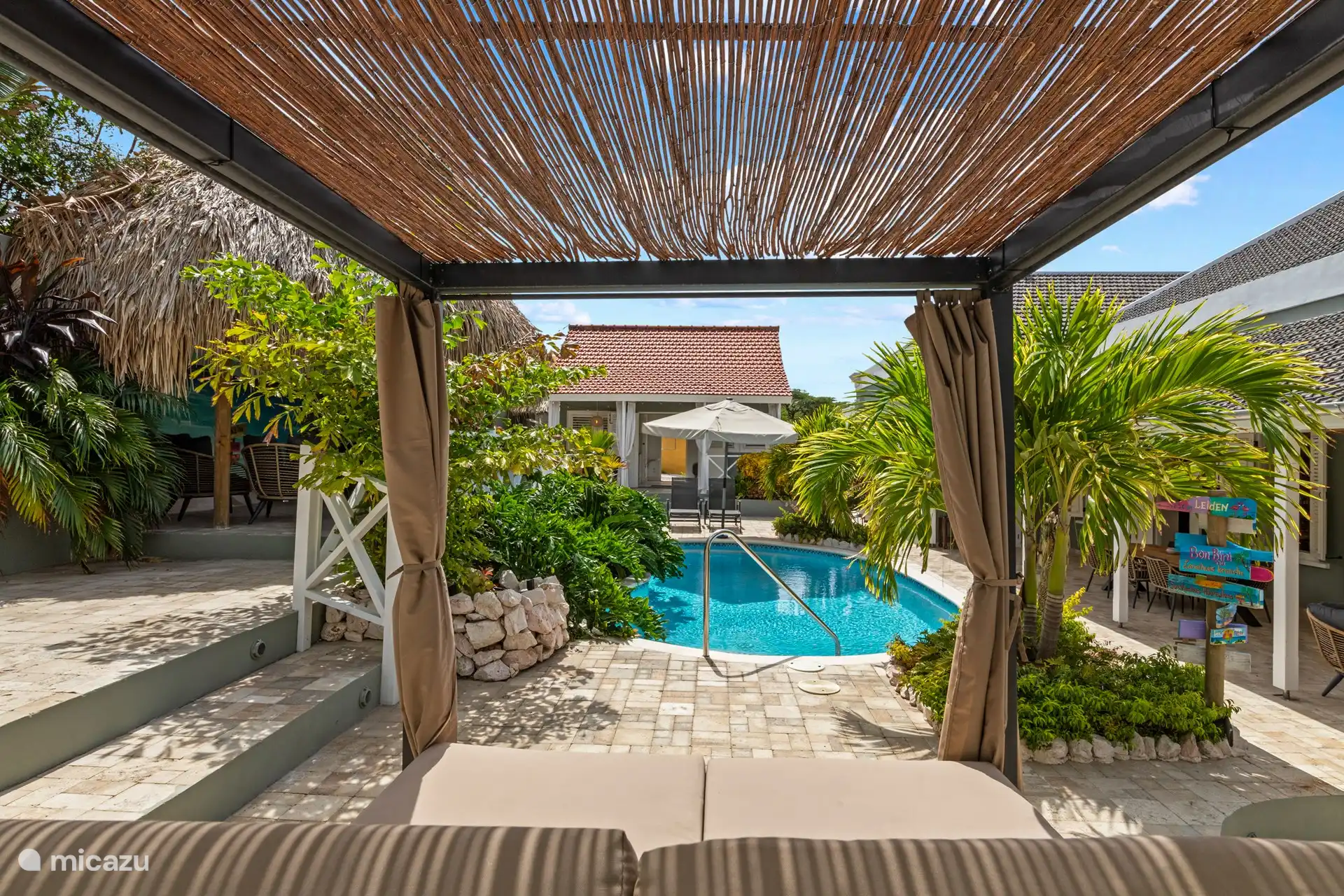 Stilvolle Entspannung: Cabana