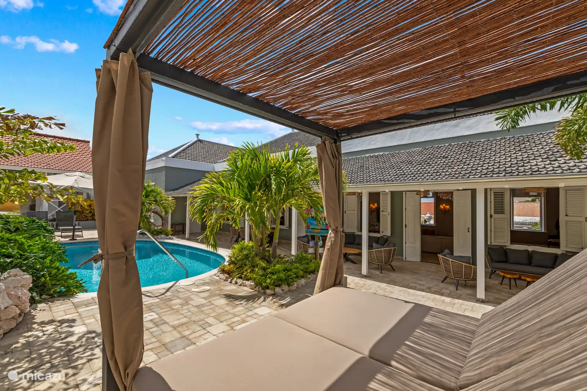 Stilvolle Entspannung: Cabana