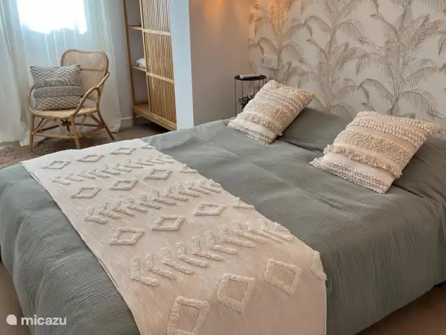 Sol en España, Costa Blanca, Albir - casa paredada Dormitorio 1, cama 1,60 m/2,00 m