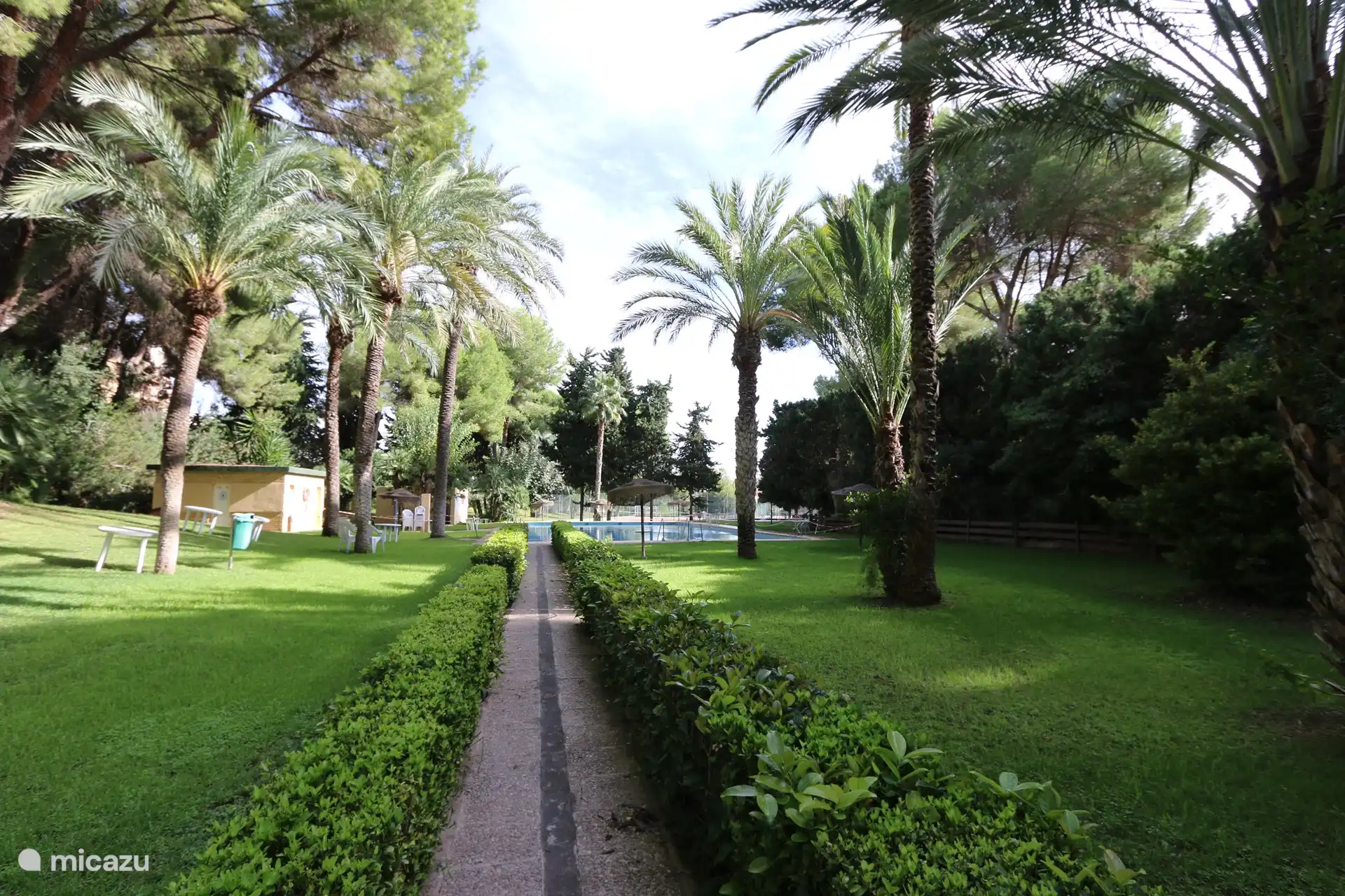 Zugang zum Gemeinschaftspool