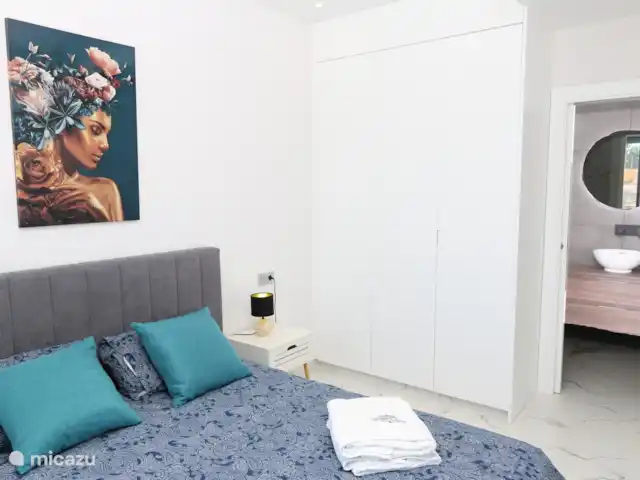 Precioso ático en el centro en España, Murcia, San Pedro del Pinatar - penthouse Dormitorio con cama doble