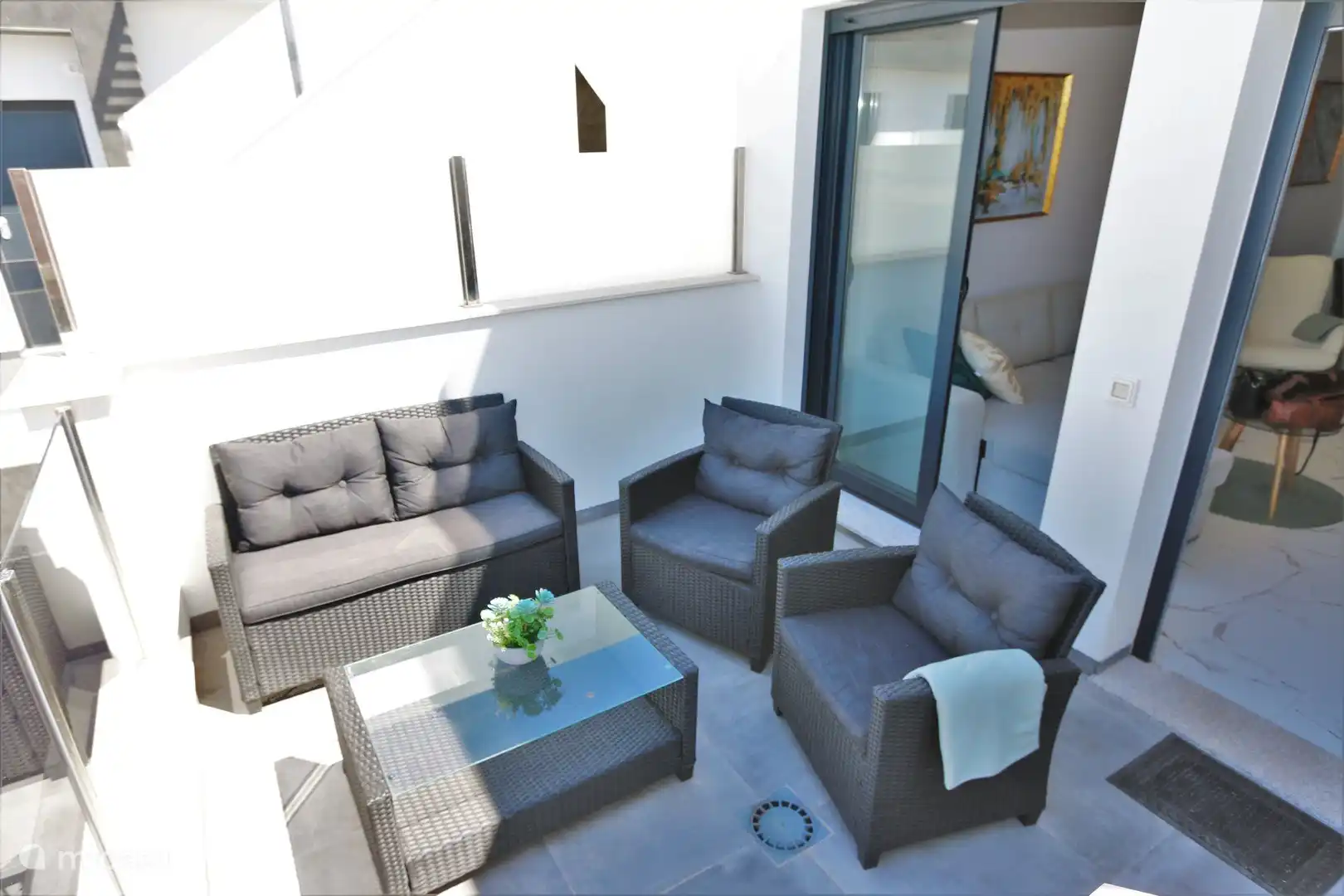 Balkon mit Lounge-Set