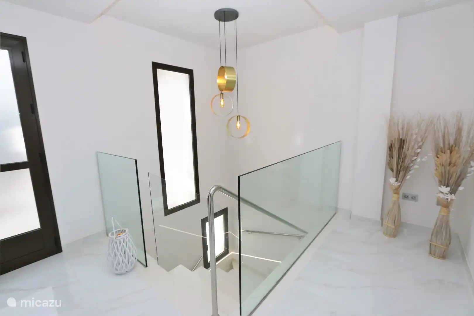 Family home with private pool