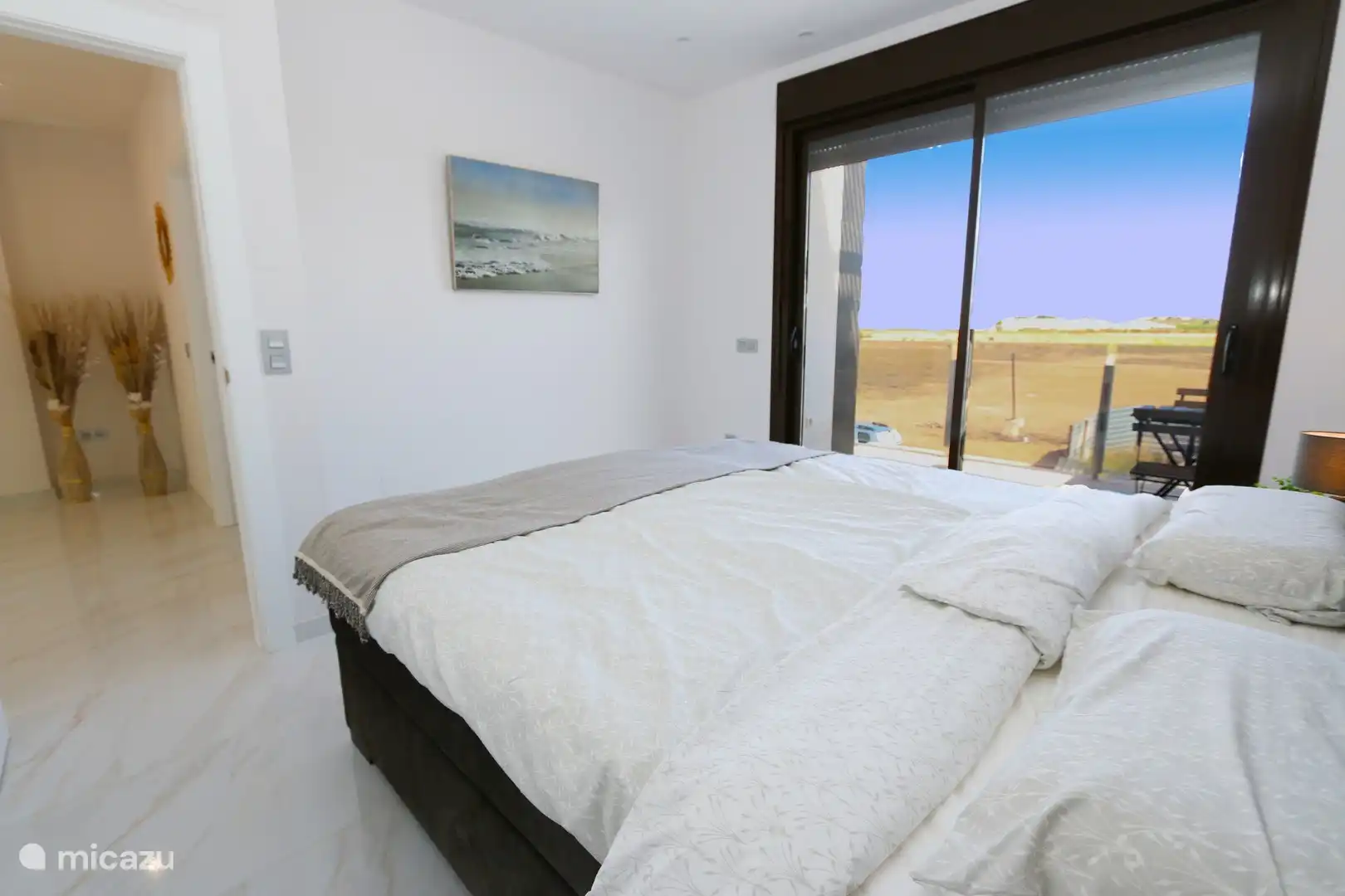 Bedroom with double bed