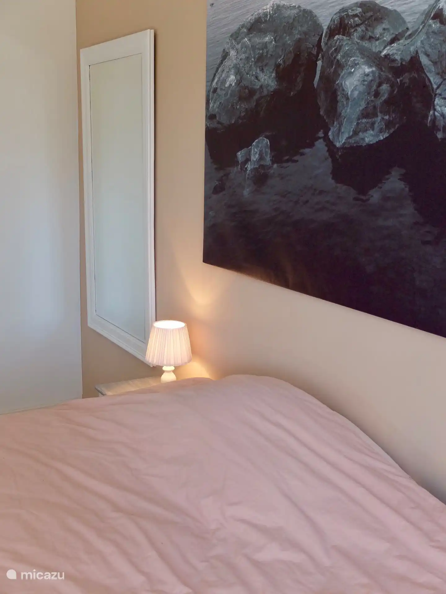 Großer Ganzkörperspiegel