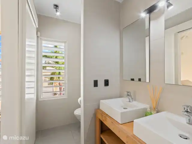Casa Rubio | Curaçao, Banda Abou (ouest), Big Mountain - villa Salle de bain attenante