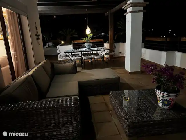 Paraíso del Mar | Espagne, Costa Tropical, La Herradura - appartement La terrasse le soir : vue atmosphérique et sur la mer, mais loin de l’agitation.