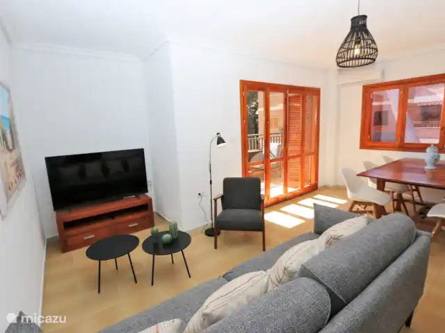 Apartamento en primera línea de playa en España, Murcia, San Pedro del Pinatar - apartamento Sala de estar y comedor