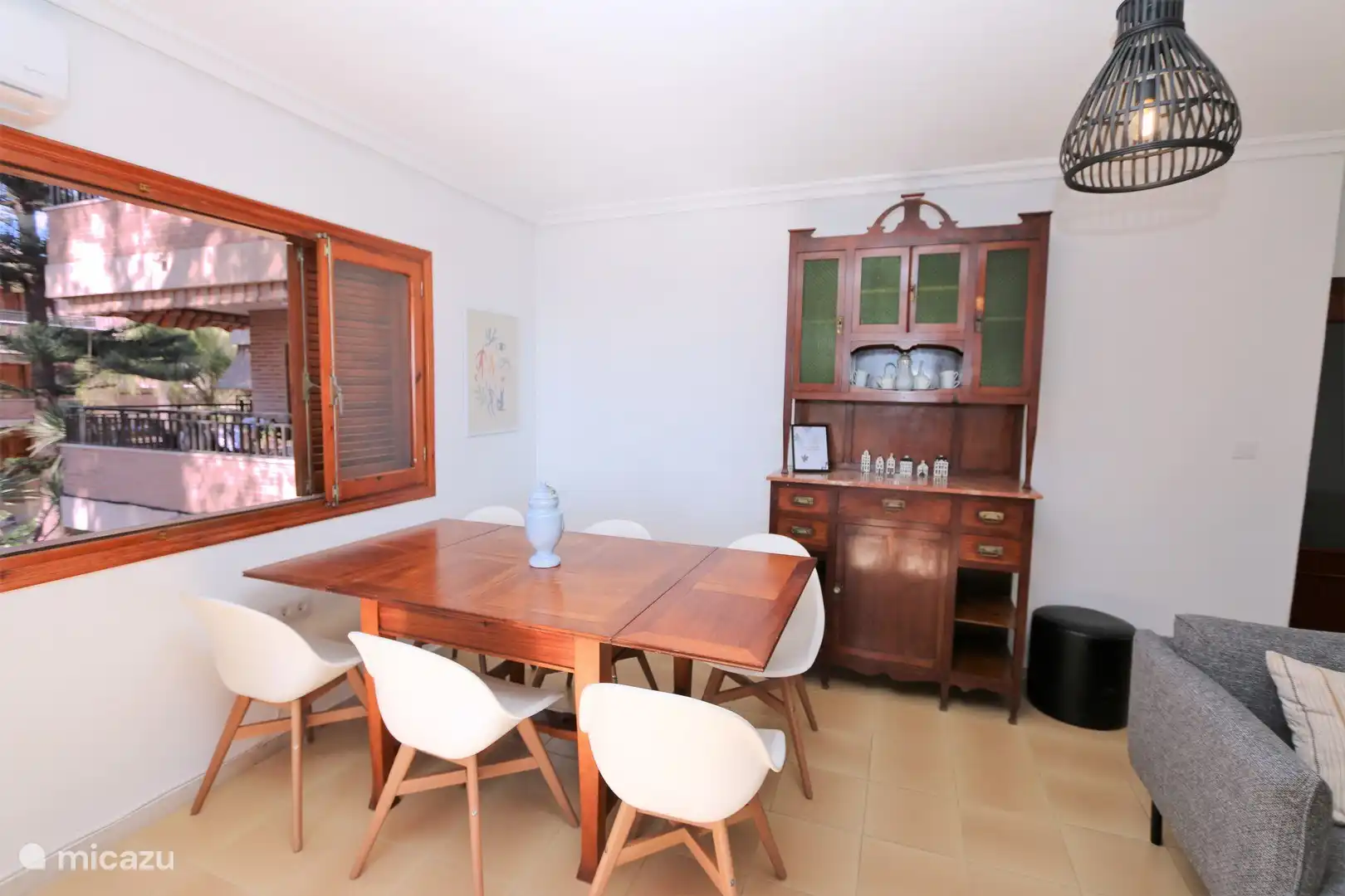 Wohn- und Essbereich