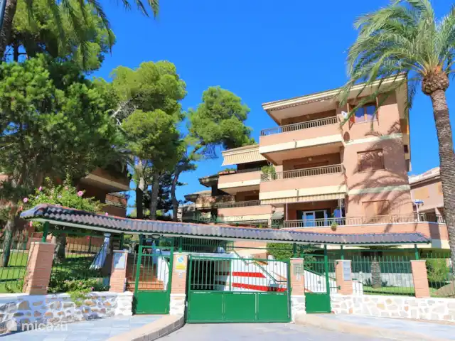 Apartamento en primera línea de playa en España, Murcia, San Pedro del Pinatar - apartamento Apartamento en primera línea de playa
