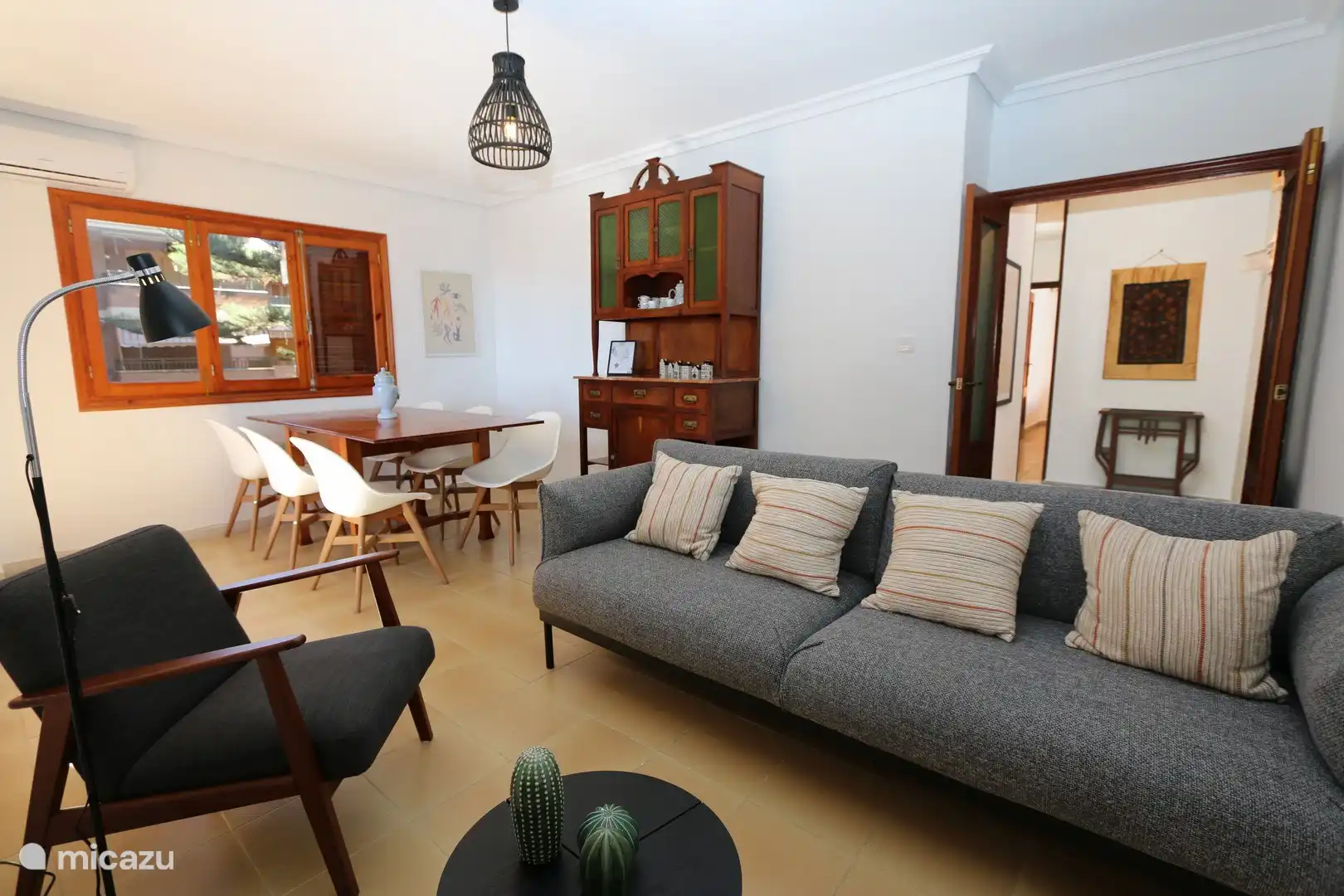 Wohn- und Essbereich