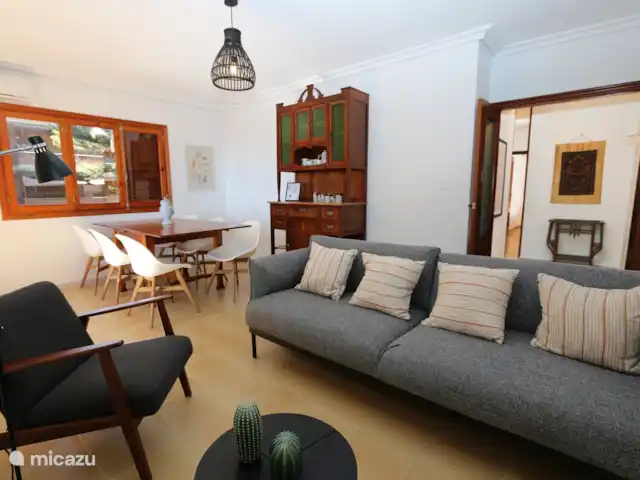 Apartamento en primera línea de playa en España, Murcia, San Pedro del Pinatar - apartamento Sala de estar y comedor