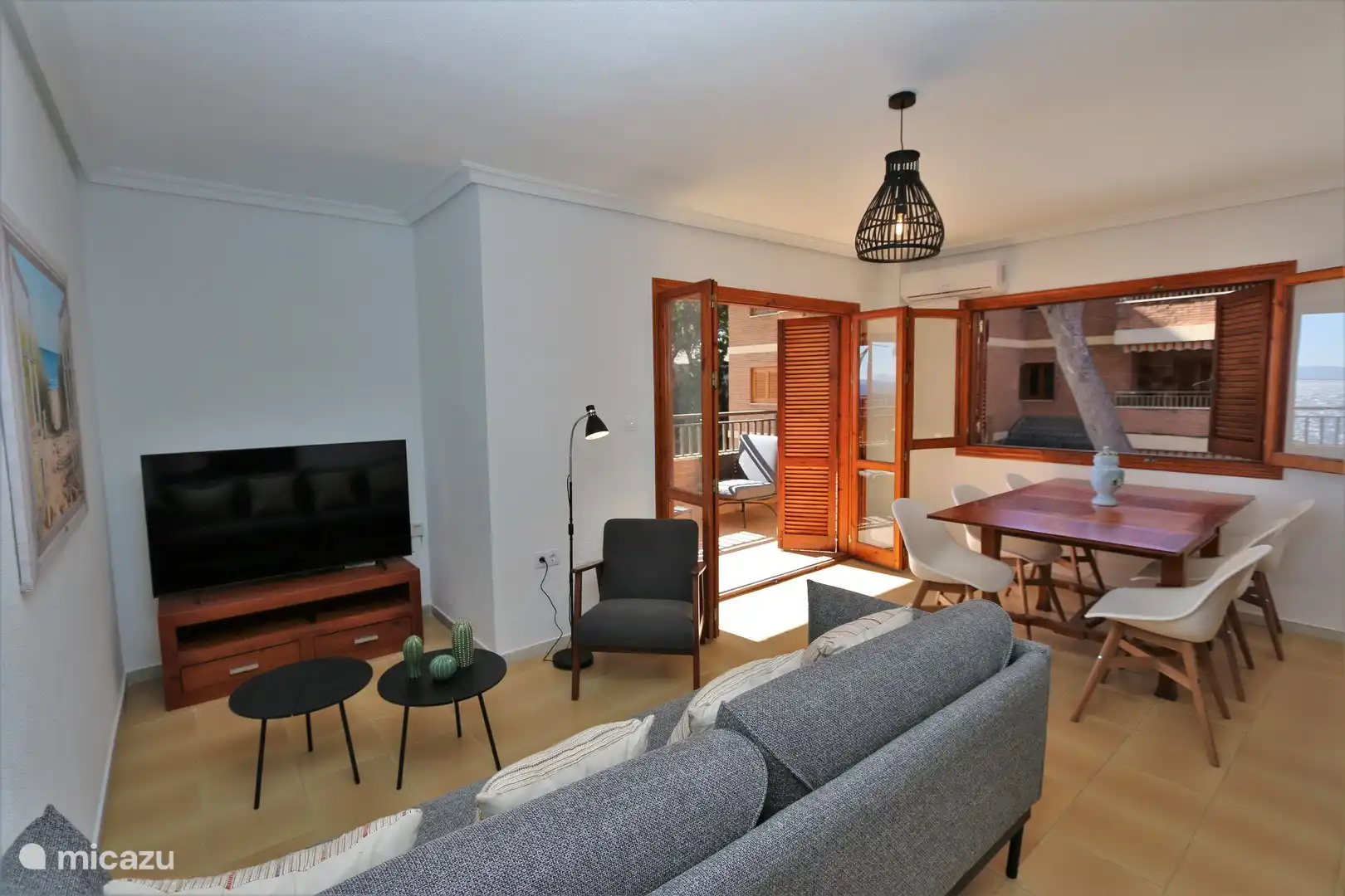 Wohn- und Essbereich