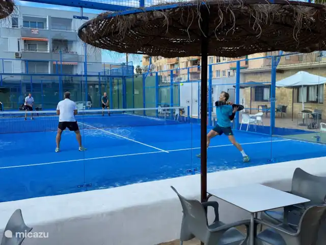 appartement huren in Spanje, Costa Blanca, Jávea – Appartement Amar Padelbaan (Paris 24) om de hoek