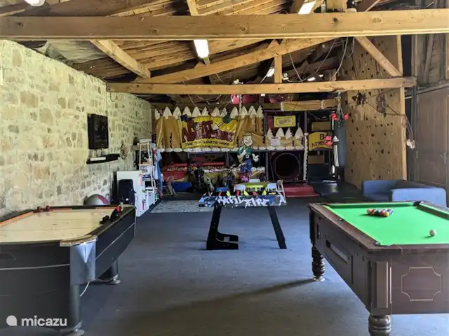 La Fretu, Gîtes familiaux | France, Morbihan, Pontivy - gîte / cottage Grange de jeux