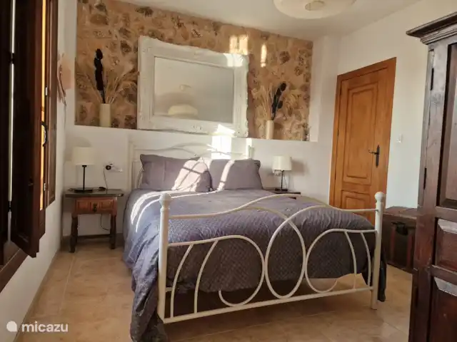 Villa Candelaria en España, Murcia, Murcia - villa Dormitorio 1 preparado para el período invernalVer a través
