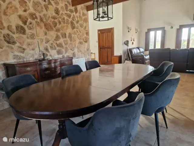 Villa Candelaria en España, Murcia, Murcia - villa Comedor visto desde la cocina