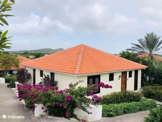 villa huren in Curaçao, Curacao-Midden, Sint Michiel – Blue Bay Village: Villa Bon Bista Blue Bay Village: Villa Bon Bista