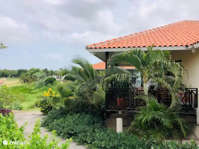villa huren in Curaçao, Curacao-Midden, Sint Michiel – Blue Bay Village: Villa Bon Bista Onze vrijstaand villa heeft veel privacy