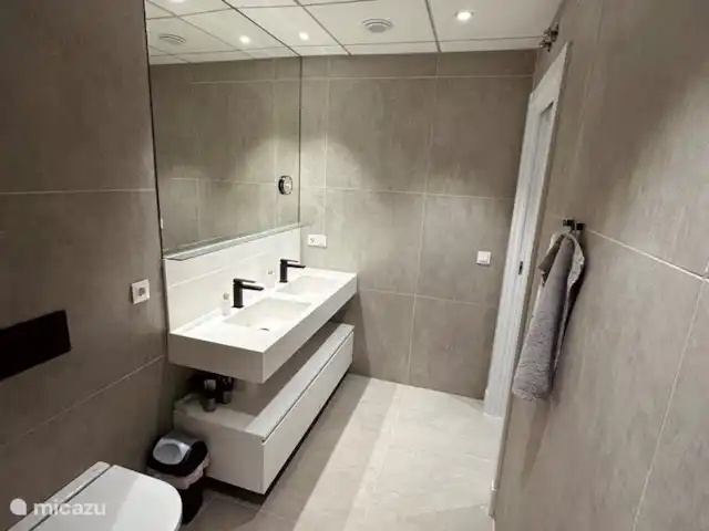 Beach House (Penthouse + Rooftop) huren in Spanje, Costa Blanca, Jávea - appartement Badkamer 2x