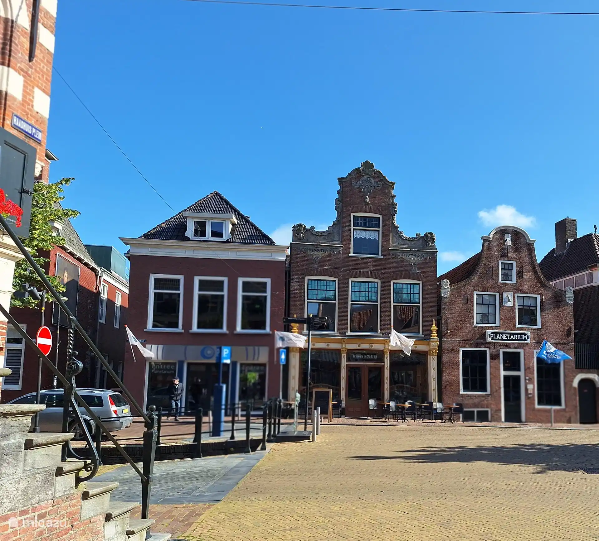 Le plannetarium d’Eise Eisinga, le musée est divisé sur ces 3 demeures.