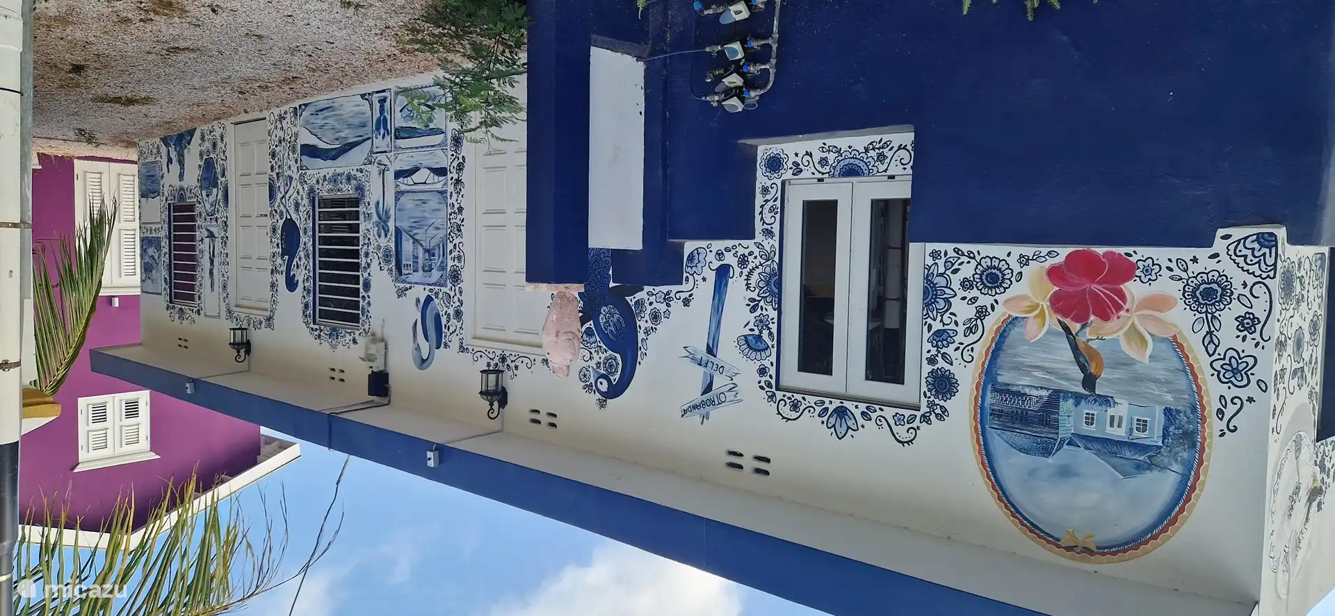 Und machen Sie zusammen mit Jacqueline von Dundu Tours eine Tour durch Otrobanda. Sehr empfehlenswert! Auch Punda ist auf jeden Fall einen Besuch wert!